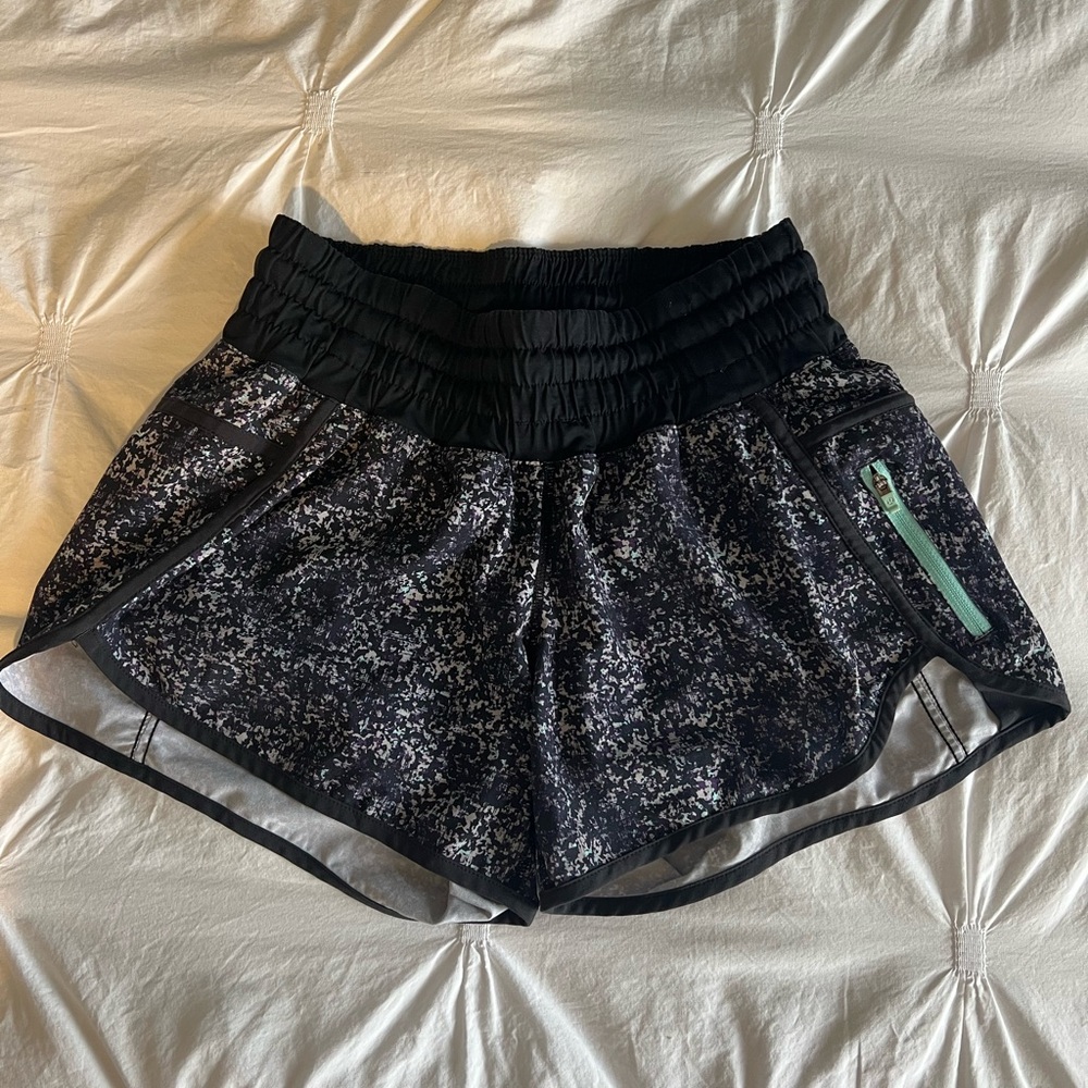 Lululemon track that short 3”